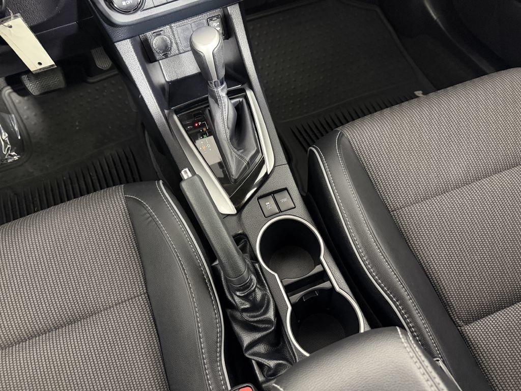 Used 2016 Toyota Corolla S FWD image 34