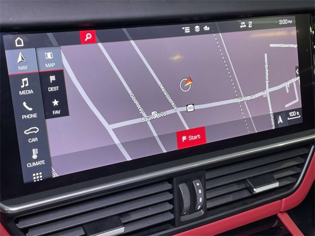 Used 2021 Porsche Cayenne Turbo image 27