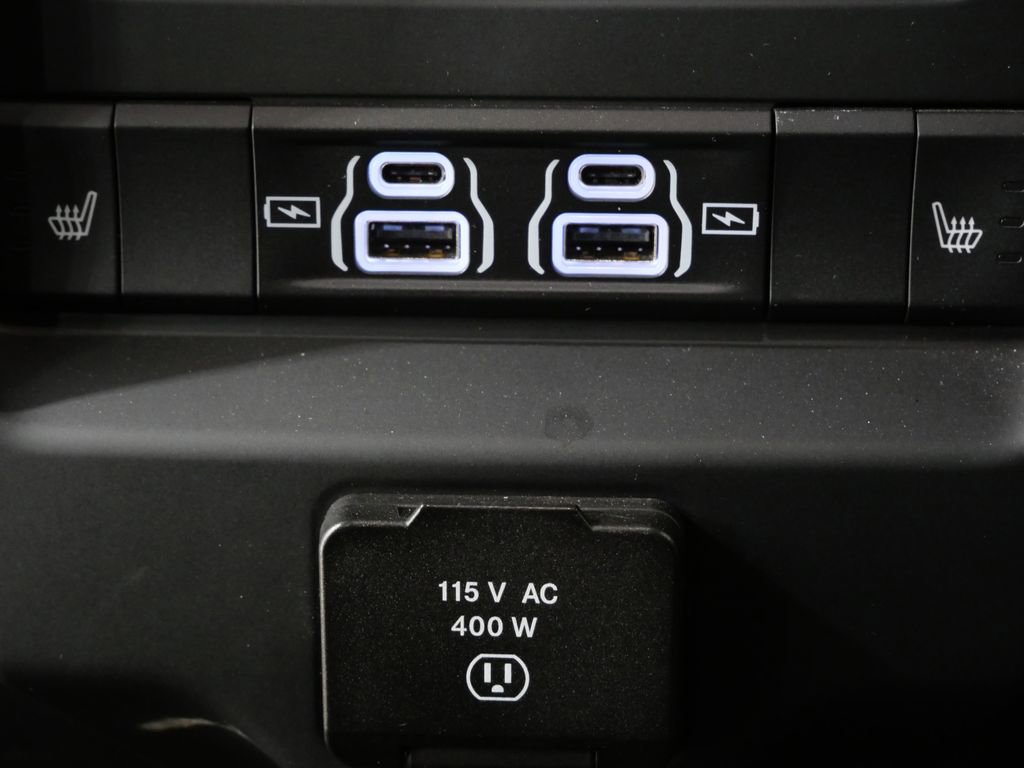 Used 2023 RAM 2500 Limited image 24
