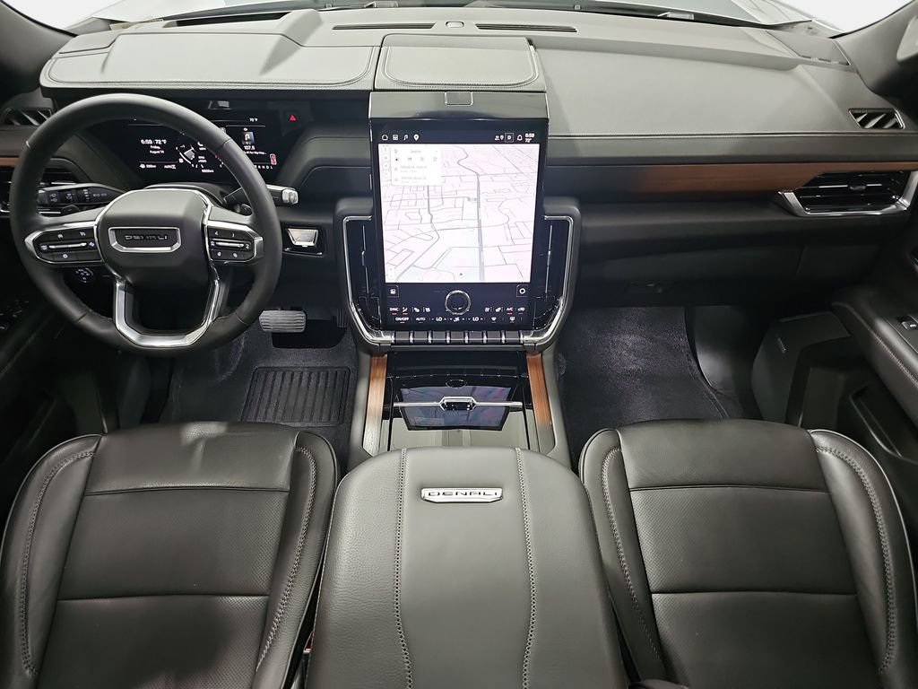 Used 2026 GMC Yukon XL Denali w/ Sun & Power Step Package AWD/4WD image 10