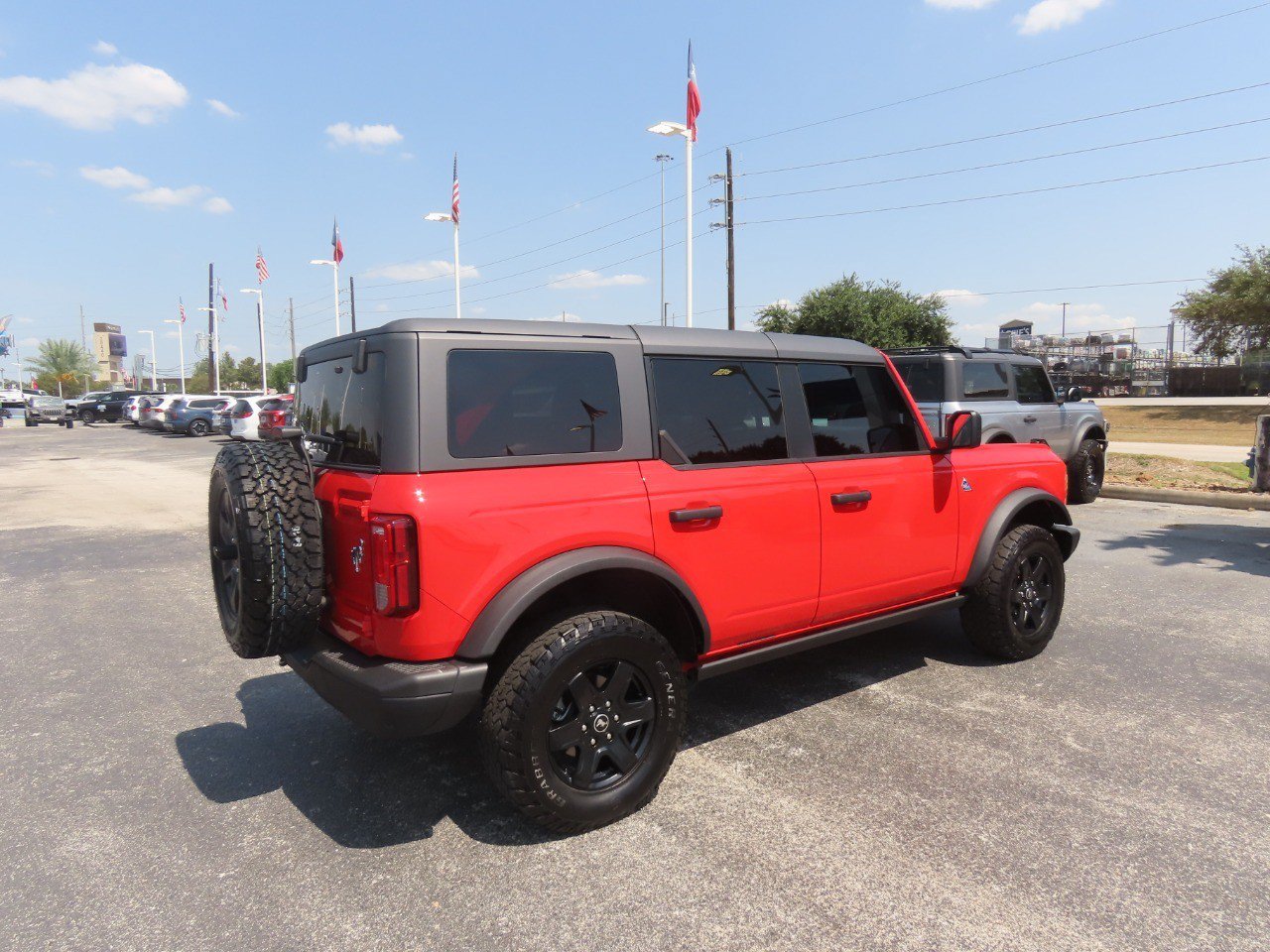 Used 2024 Ford Bronco Black Diamond AWD/4WD image 11