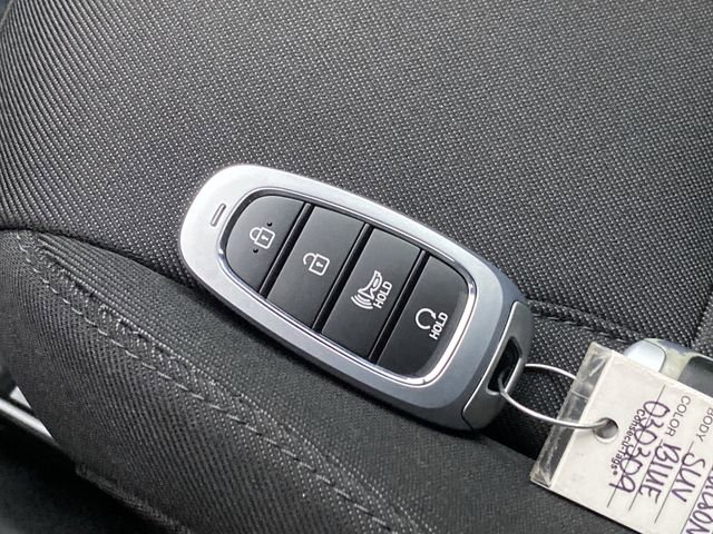 Used 2022 Hyundai Tucson Blue image 23