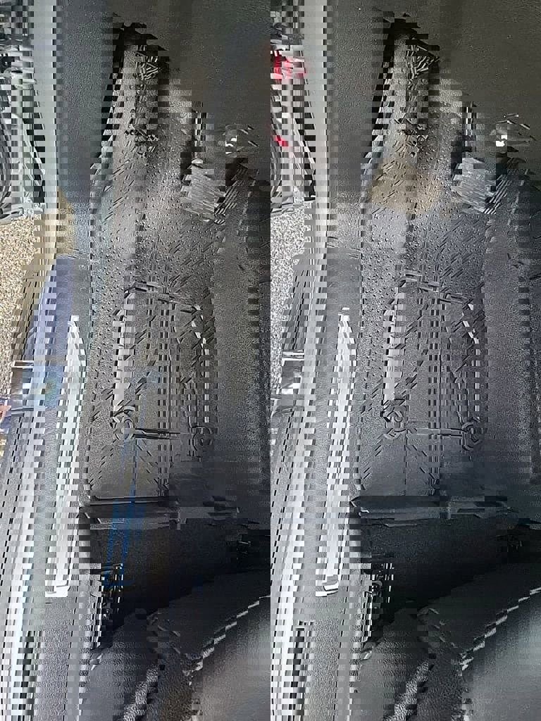 Used 2024 Chevrolet Silverado 2500 LT w/ Convenience Package image 36