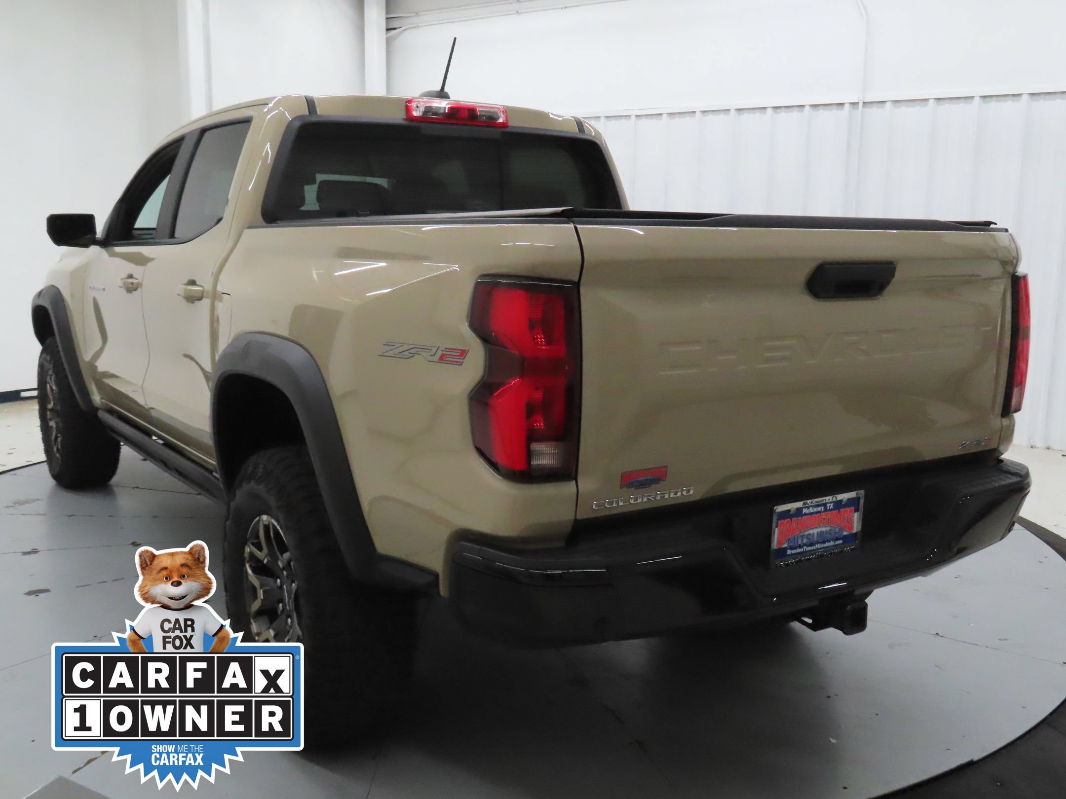 Used 2024 Chevrolet Colorado ZR2 w/ Technology Package AWD/4WD image 6