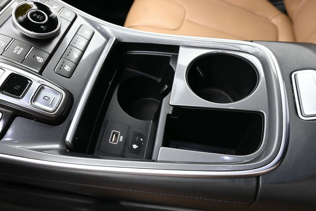 Used 2021 Hyundai Santa Fe Calligraphy AWD/4WD image 14