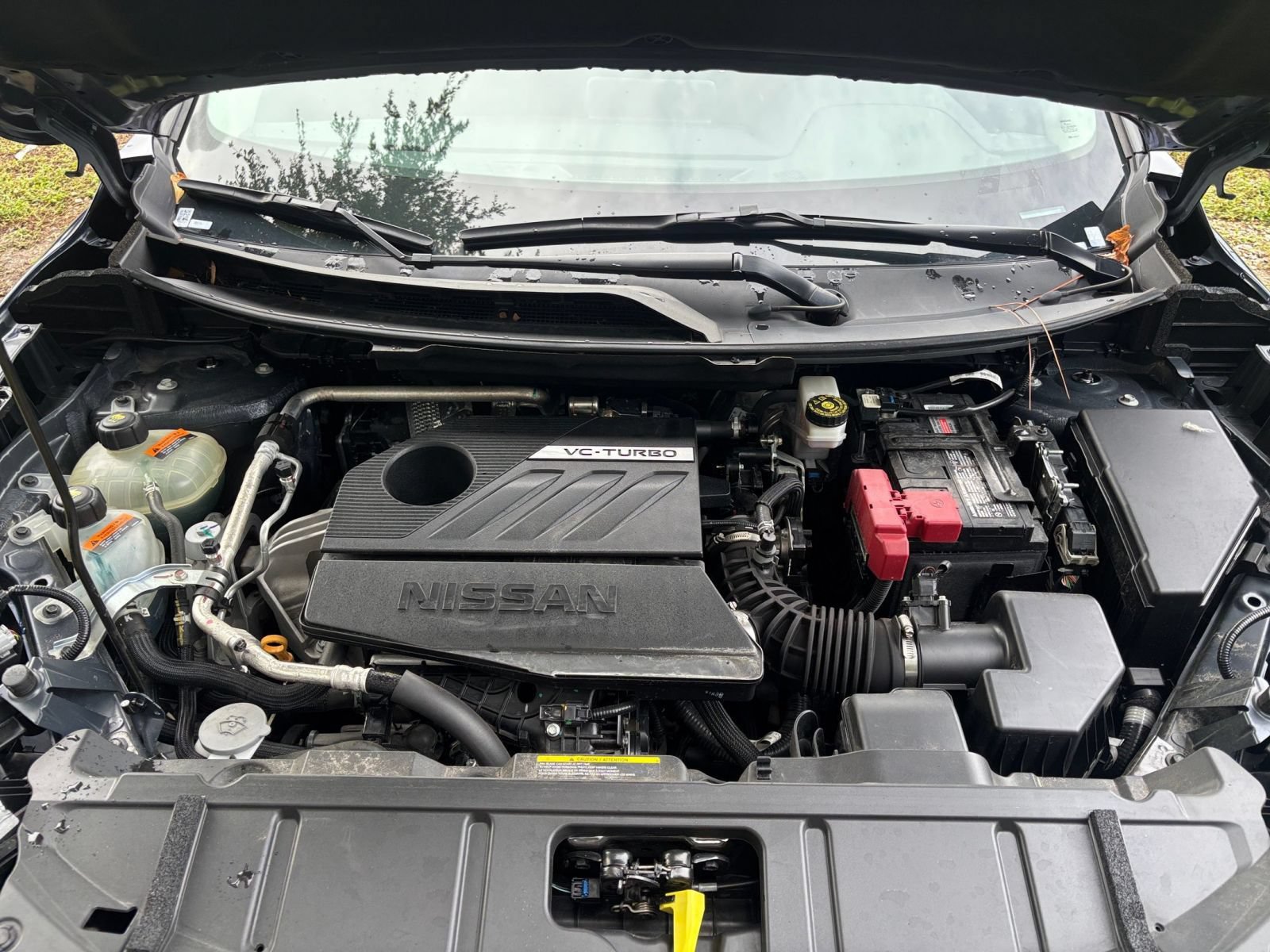 Used 2025 Nissan Rogue SV FWD image 32