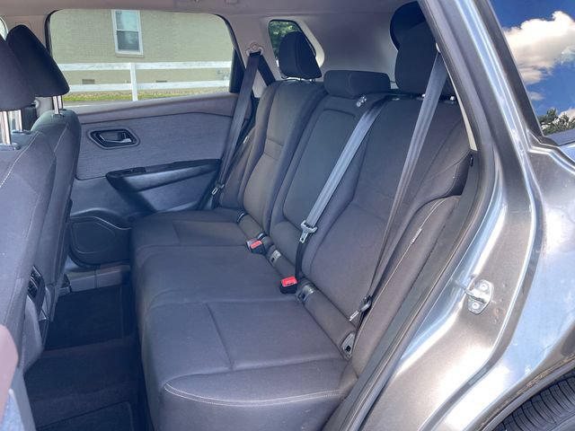 Used 2023 Nissan Rogue S FWD image 12