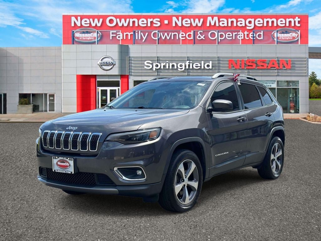Used 2019 Jeep Cherokee Limited AWD/4WD image 2