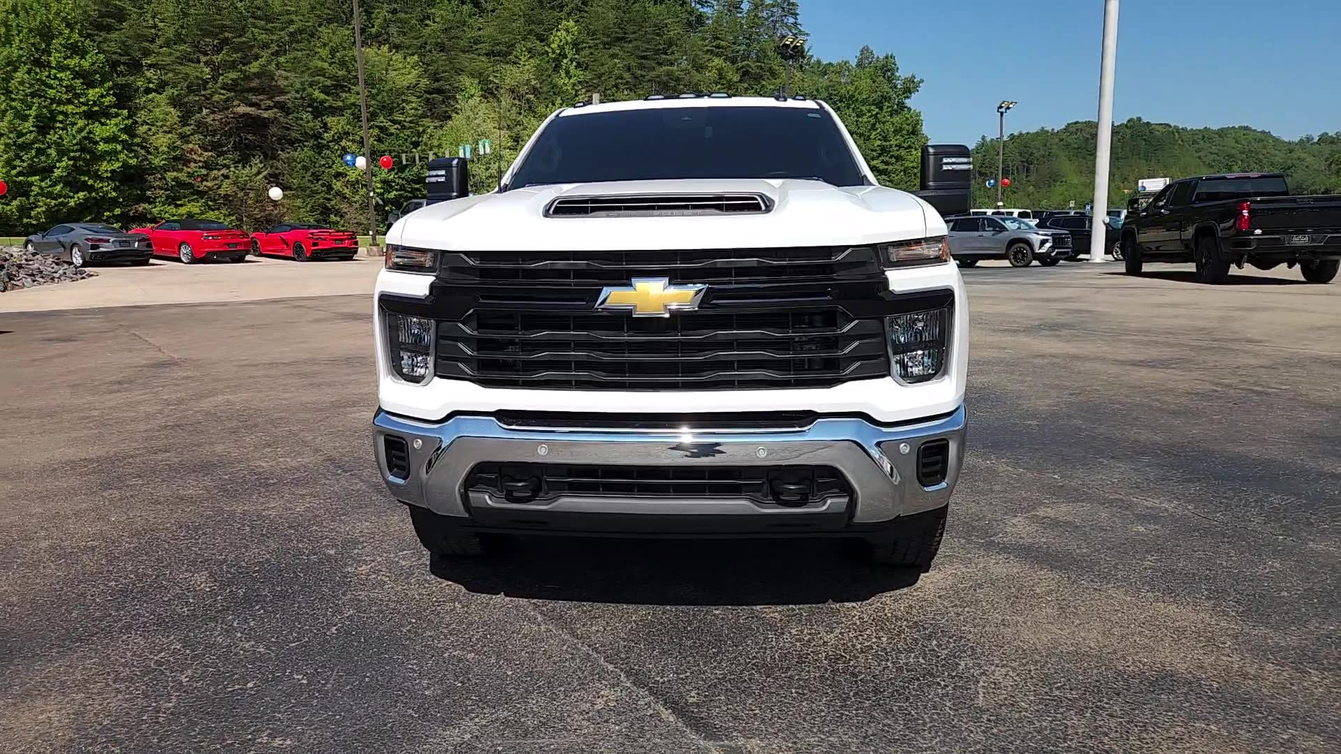 Used 2025 Chevrolet Silverado 2500 W/T AWD/4WD image 6