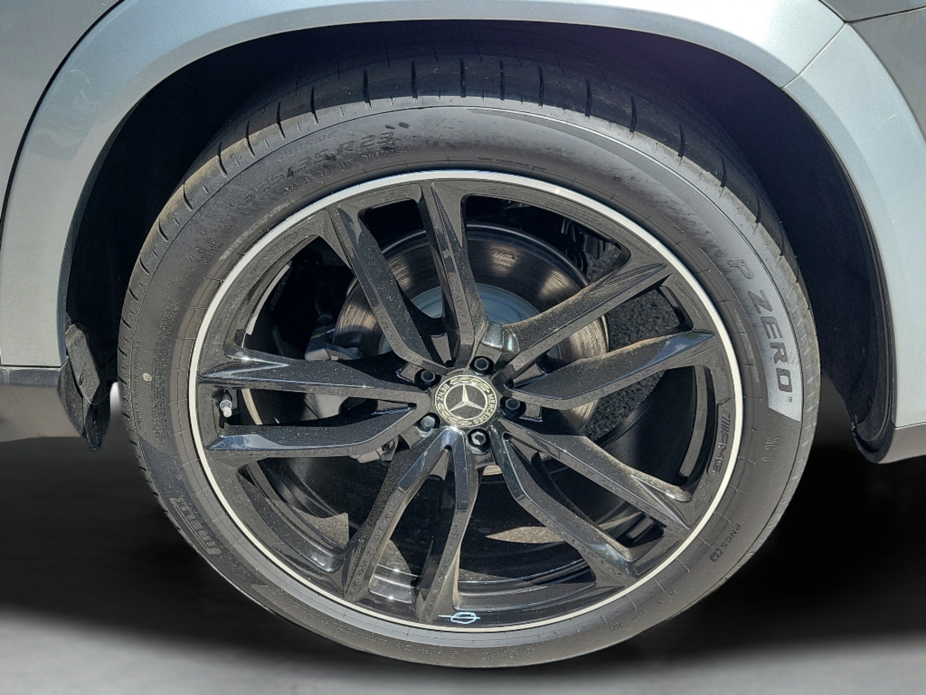 New 2026 Mercedes-Benz GLS 580 4MATIC image 30