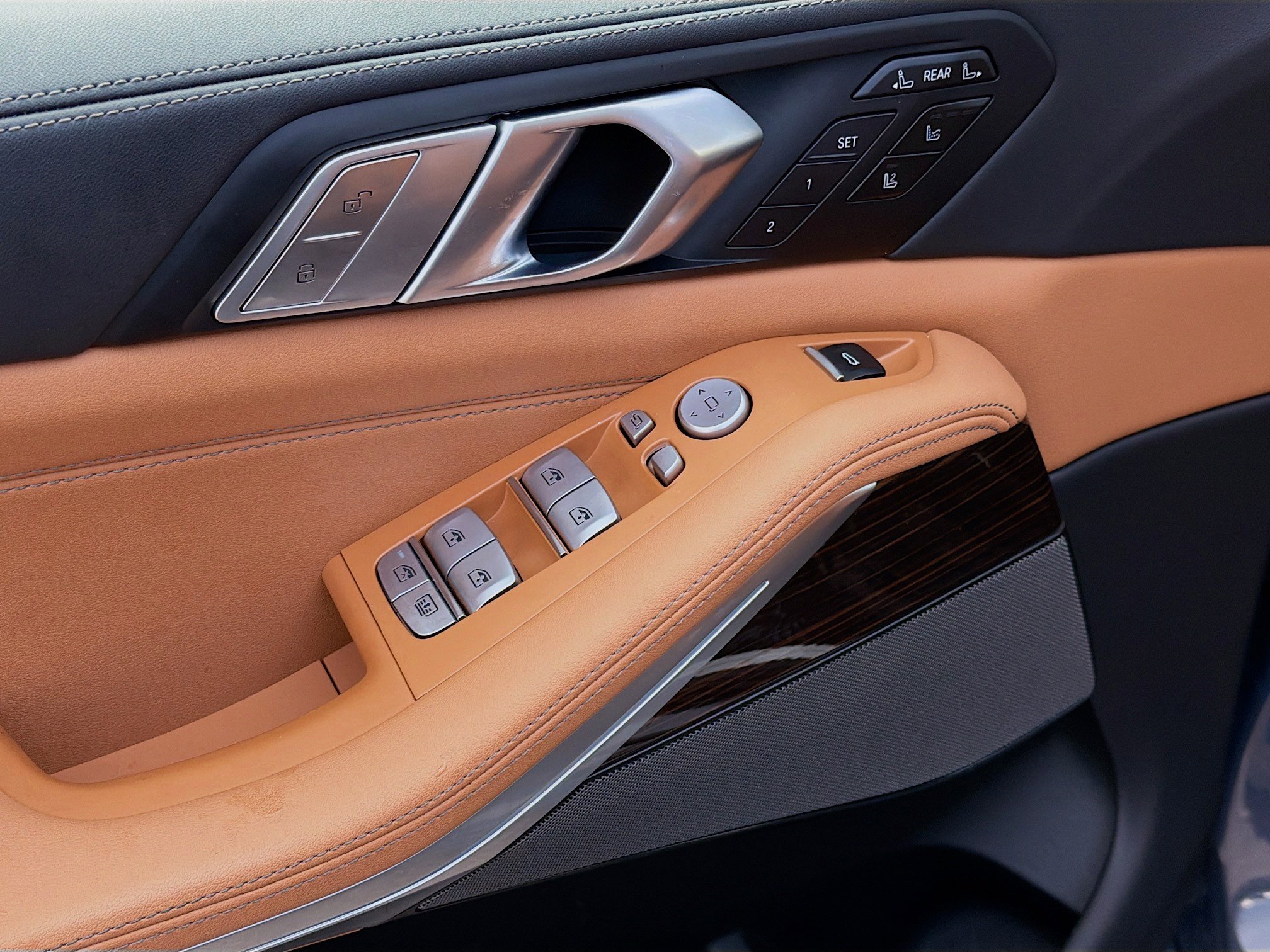 Used 2026 BMW X7 xDrive40i image 24