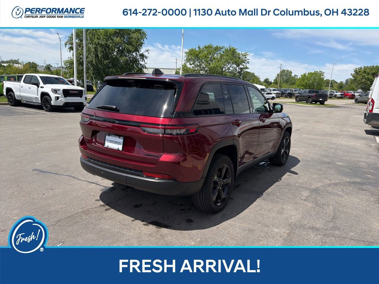 Used 2025 Jeep Grand Cherokee Limited w/ Luxury Tech Group II AWD/4WD image 4