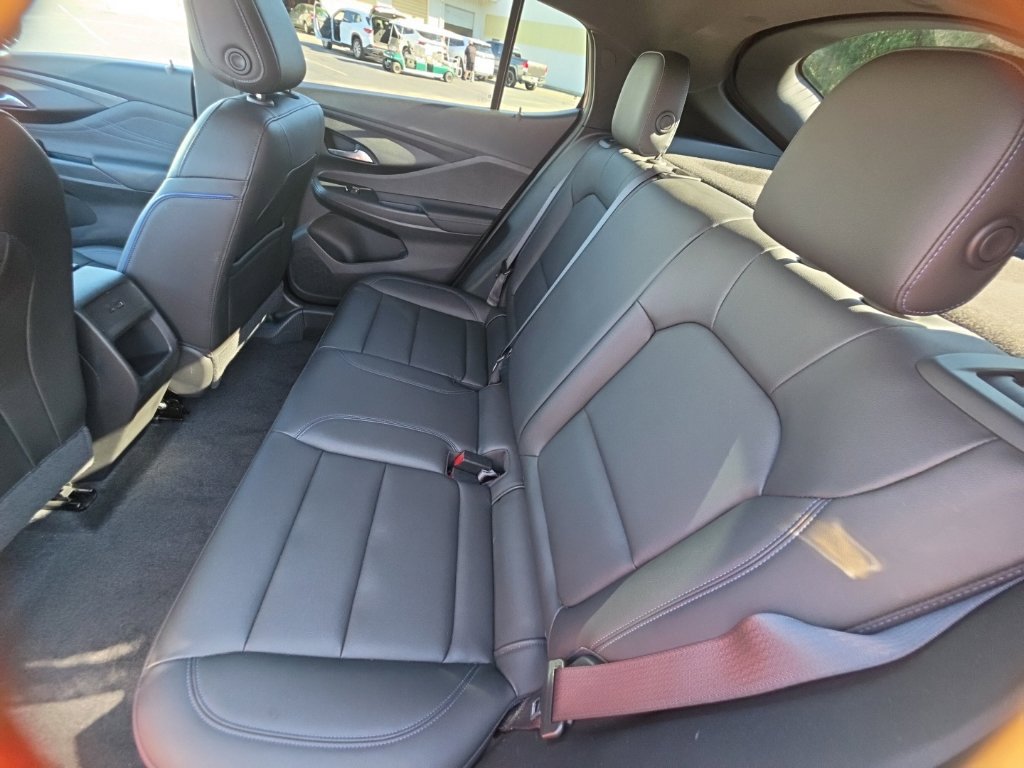 Used 2024 Buick Envista Sport Touring w/ Convenience I Package FWD image 16