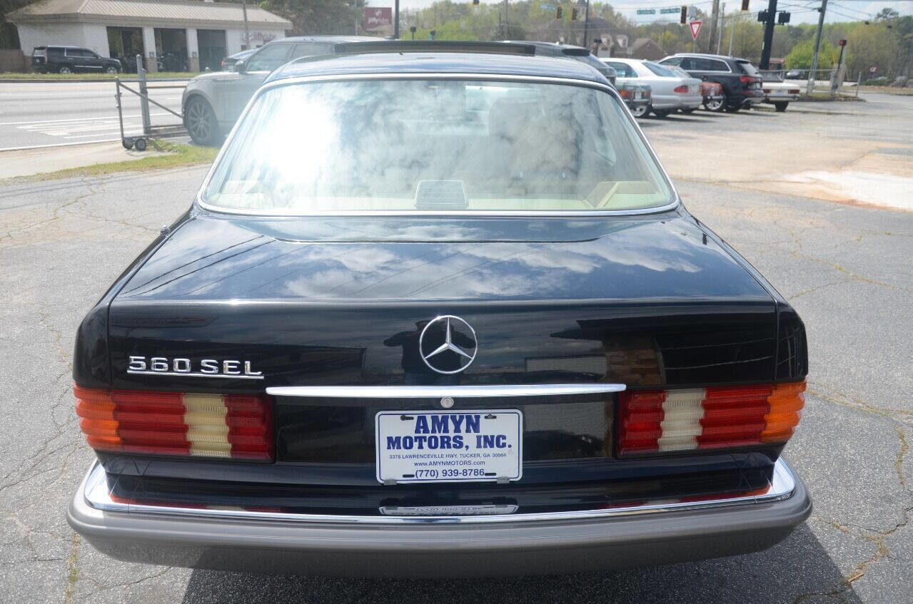 Used 1991 Mercedes-Benz 560 SEL image 4