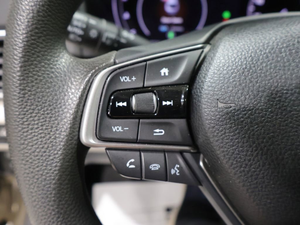 Used 2018 Honda Accord EX image 34
