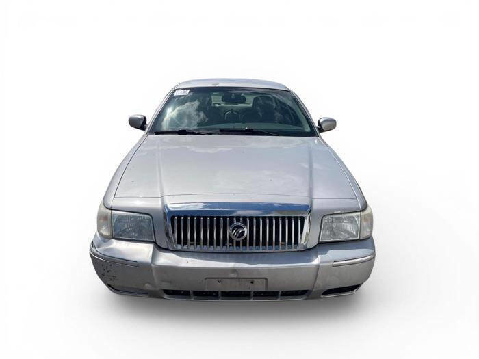 Used 2007 Mercury Grand Marquis LS RWD image 9
