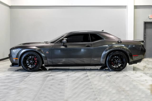 Used 2020 Dodge Challenger R/T Scat Pack RWD image 12