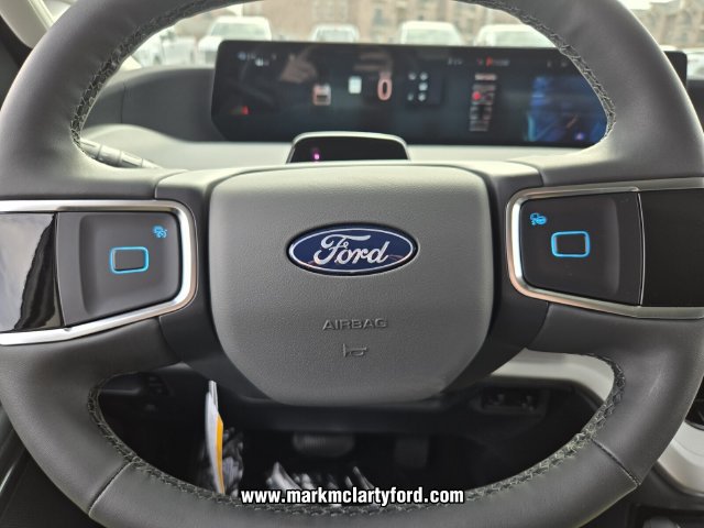 New 2026 Ford Expedition Active RWD image 18