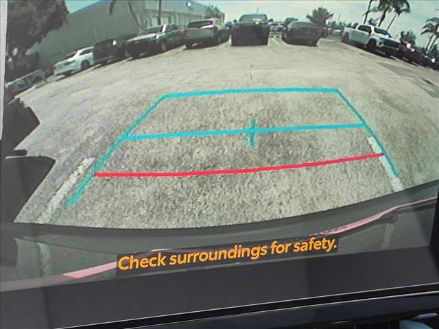 Used 2024 Toyota Corolla Cross L FWD image 12