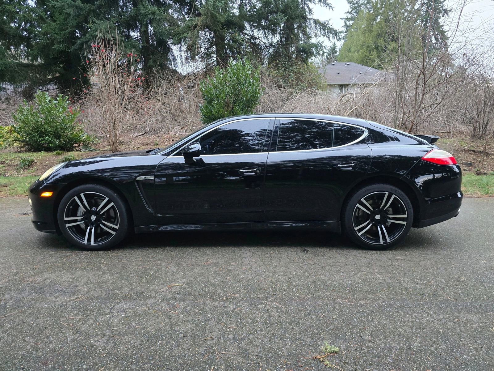 Used 2012 Porsche Panamera S image 2