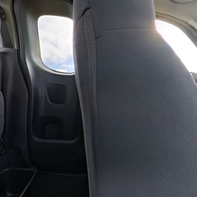 Used 2025 Nissan Frontier S w/ S Utility Package image 27