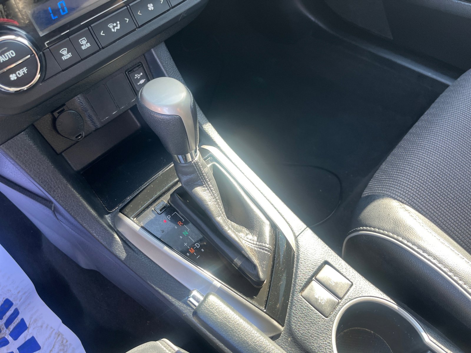 Used 2016 Toyota Corolla S FWD image 30