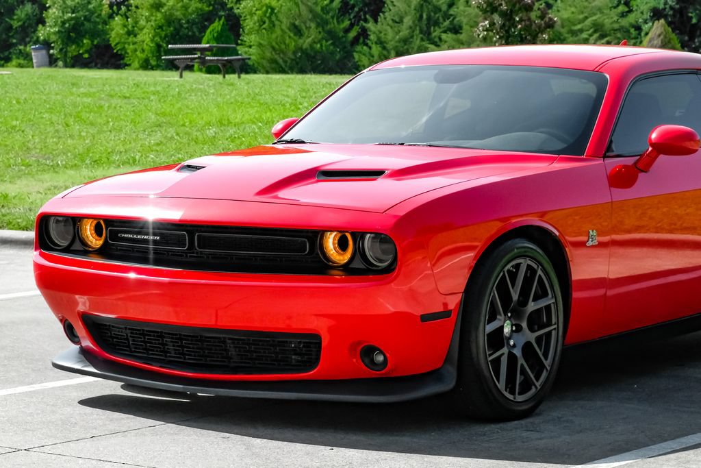 Used 2016 Dodge Challenger R/T Scat Pack RWD image 7