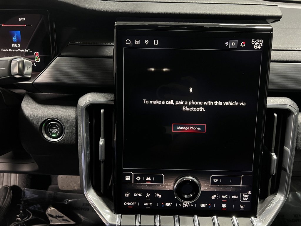 Used 2025 GMC Acadia Elevation image 36