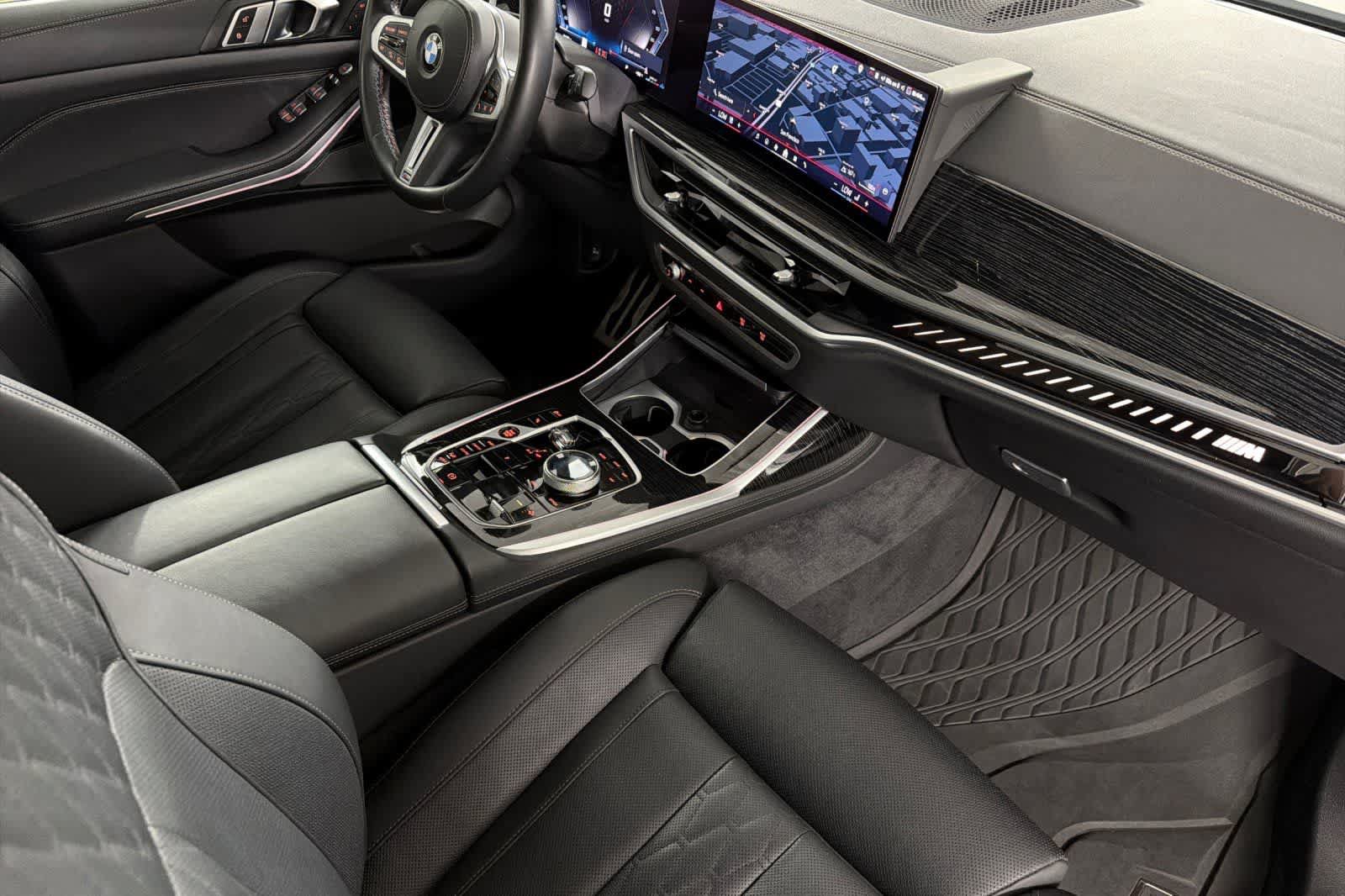 Used 2024 BMW X7 M60i w/ Executive Package AWD/4WD image 16