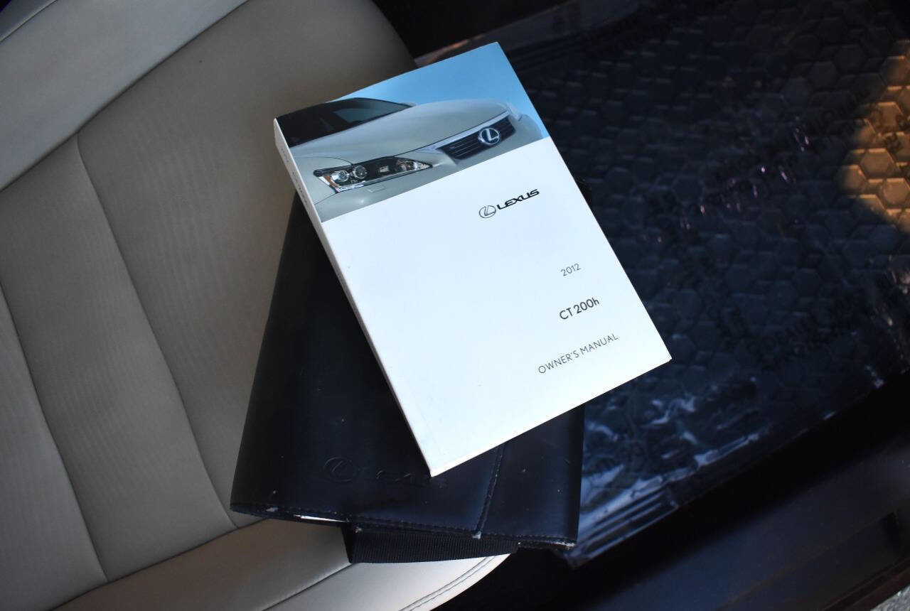 Used 2012 Lexus CT 200h Premium image 44