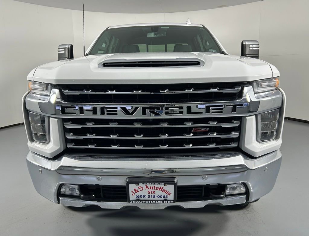 Used 2023 Chevrolet Silverado 2500 LTZ w/ LTZ Convenience Package image 2