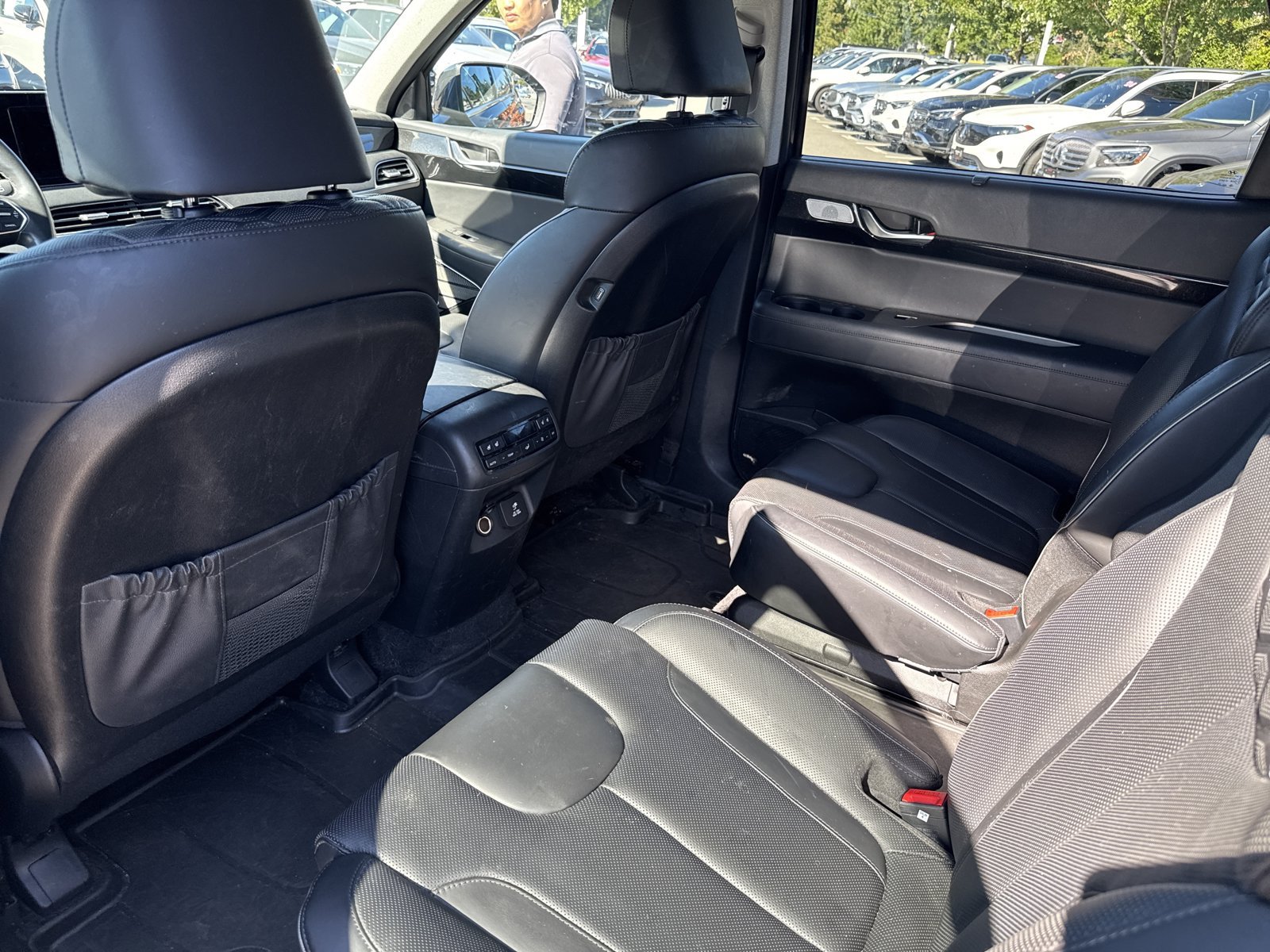 Used 2021 Hyundai Palisade Limited AWD/4WD image 16
