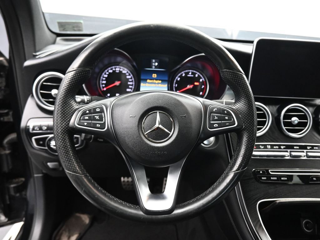 Used 2018 Mercedes-Benz GLC 300 4MATIC Coupe image 16
