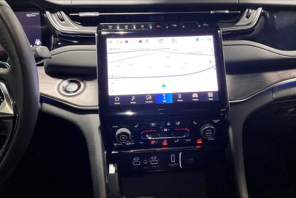 Used 2022 Jeep Grand Cherokee Overland w/ Adv Protech Group III image 8