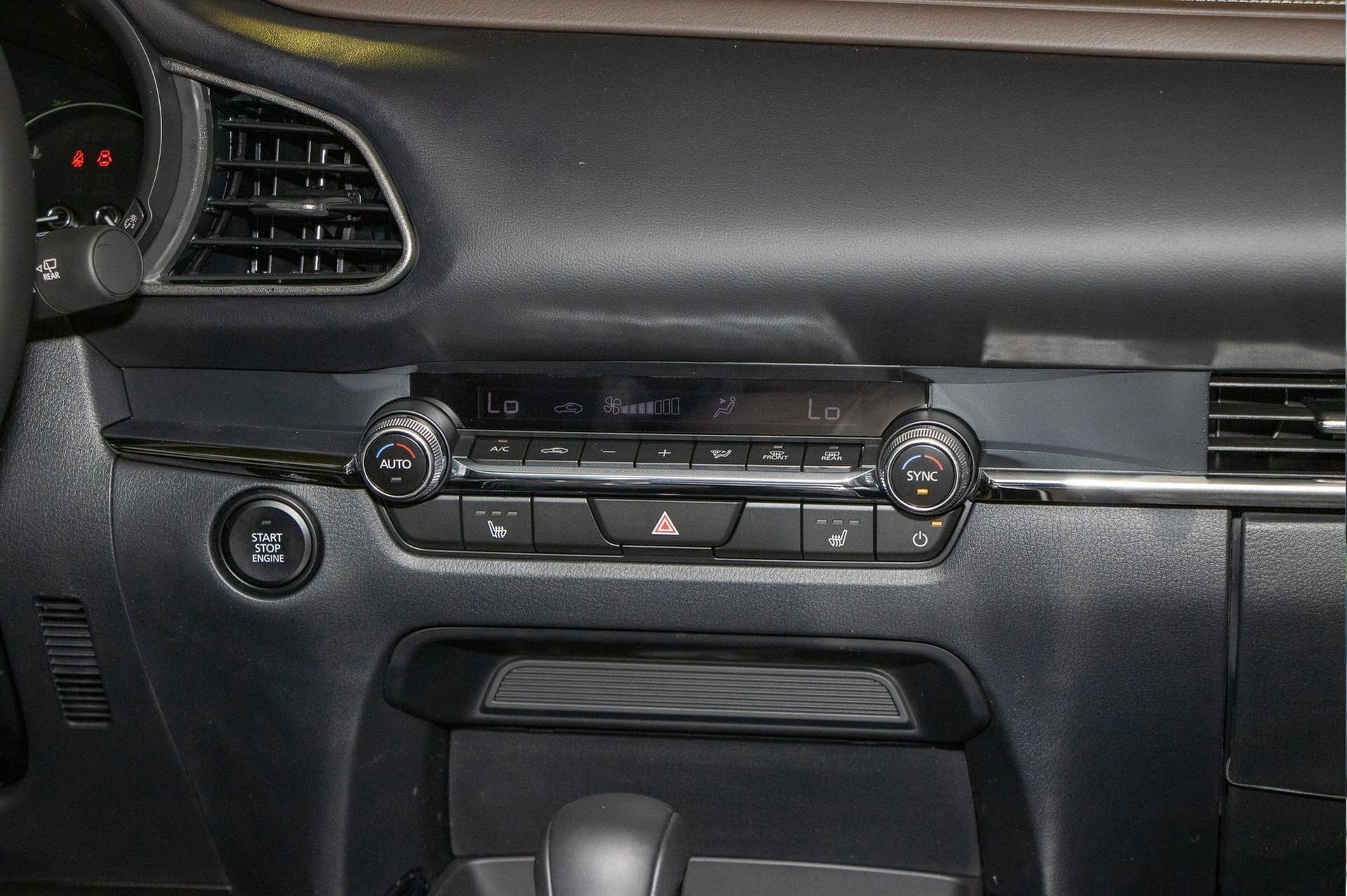 Used 2025 MAZDA CX-30 AWD 2.5 S w/ Premium Package image 21