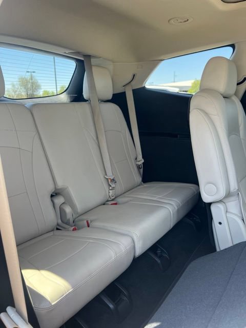 Used 2023 Buick Enclave Essence w/ Experience Buick Package FWD image 33