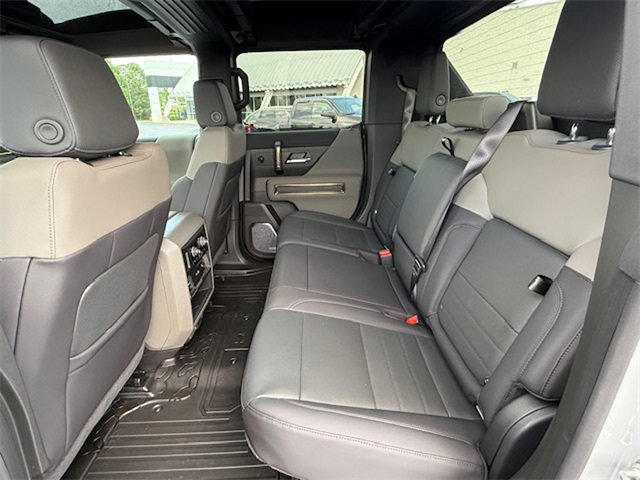 New 2025 GMC Hummer EV 2X image 15