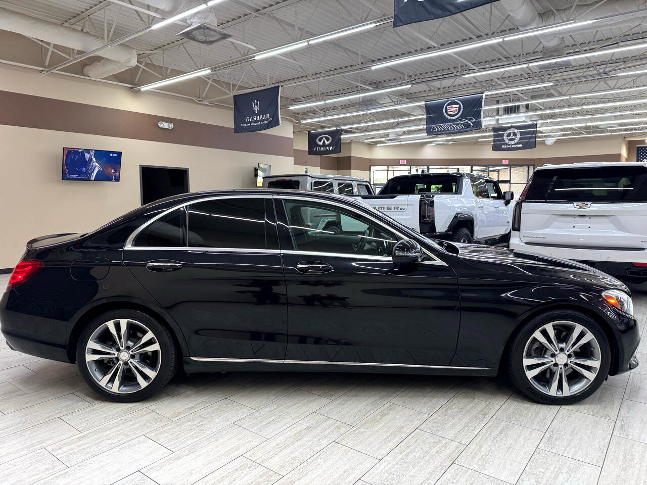 Used 2017 Mercedes-Benz C 300 Sedan w/ Premium 3 Package image 14