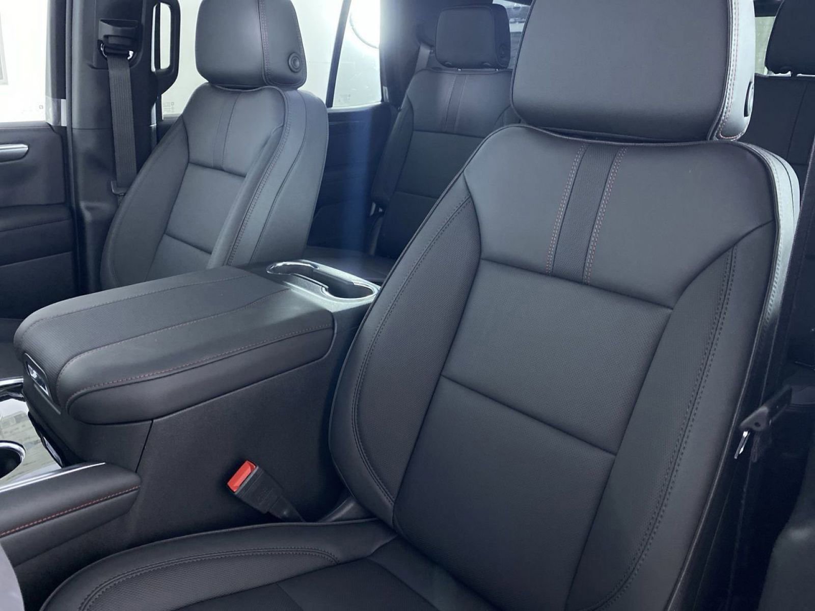 New 2026 Chevrolet Tahoe RST w/ Comfort Package AWD/4WD image 12