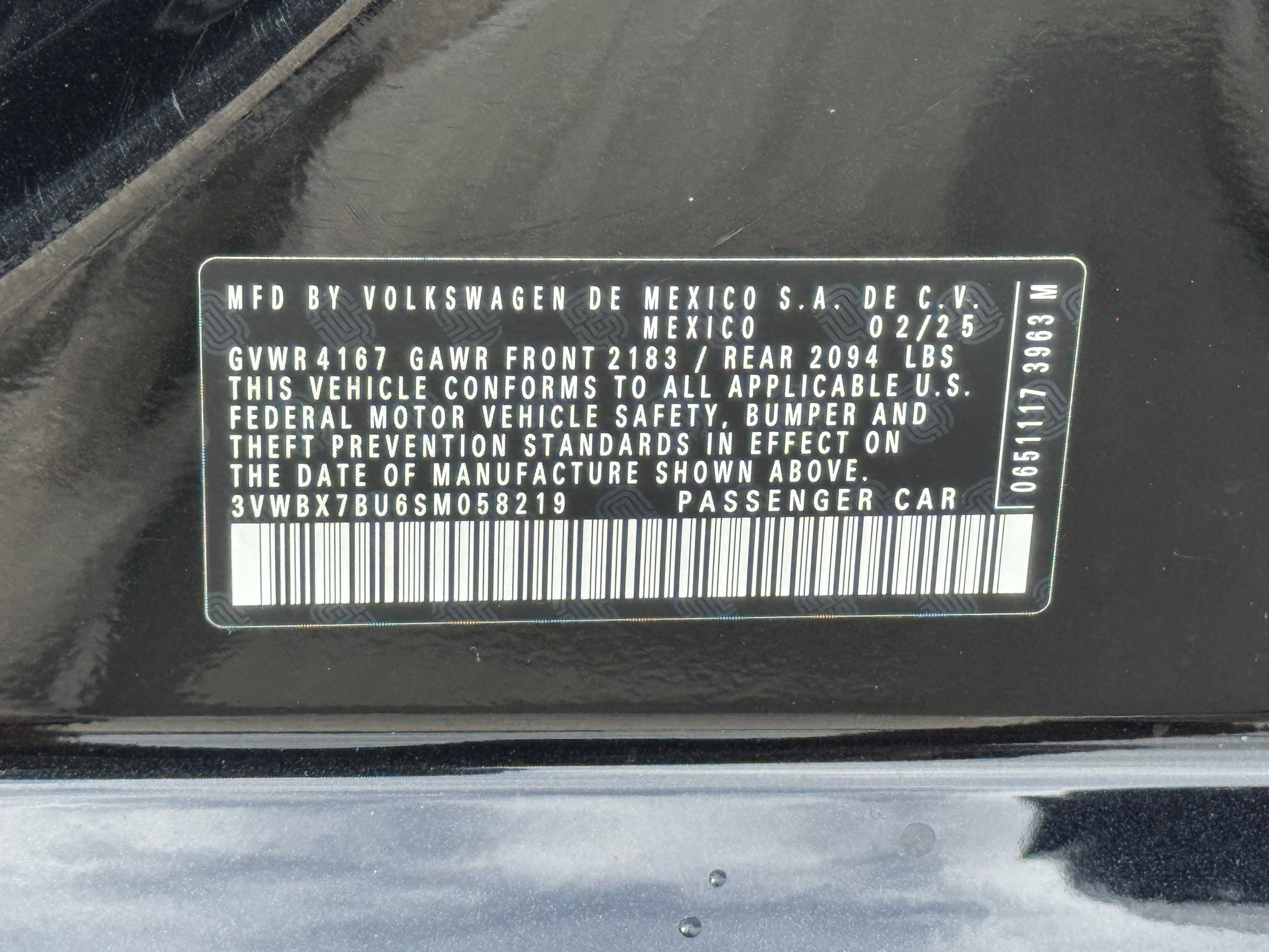Used 2025 Volkswagen Jetta Sport FWD image 30
