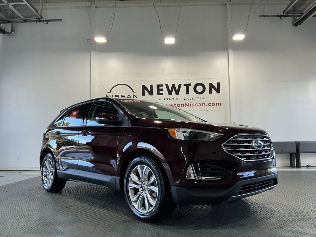 Used 2024 Ford Edge Titanium image 37