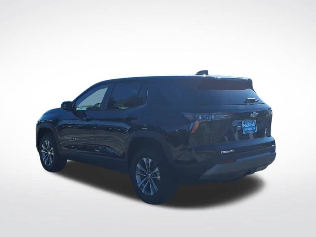 New 2027 Chevrolet Equinox LT w/ Convenience Package II FWD image 5