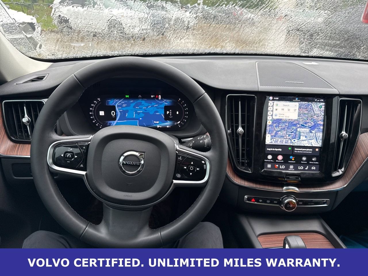 Certified 2024 Volvo XC60 B5 Plus w/ Climate Package AWD/4WD image 18