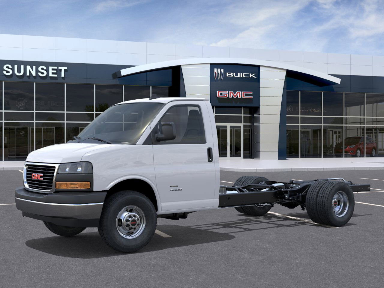 New 2025 GMC Savana 4500 w/ Power Convenience Package RWD image 2
