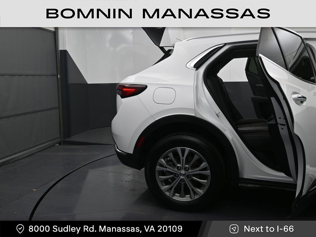 Used 2022 Buick Envision Preferred FWD image 10