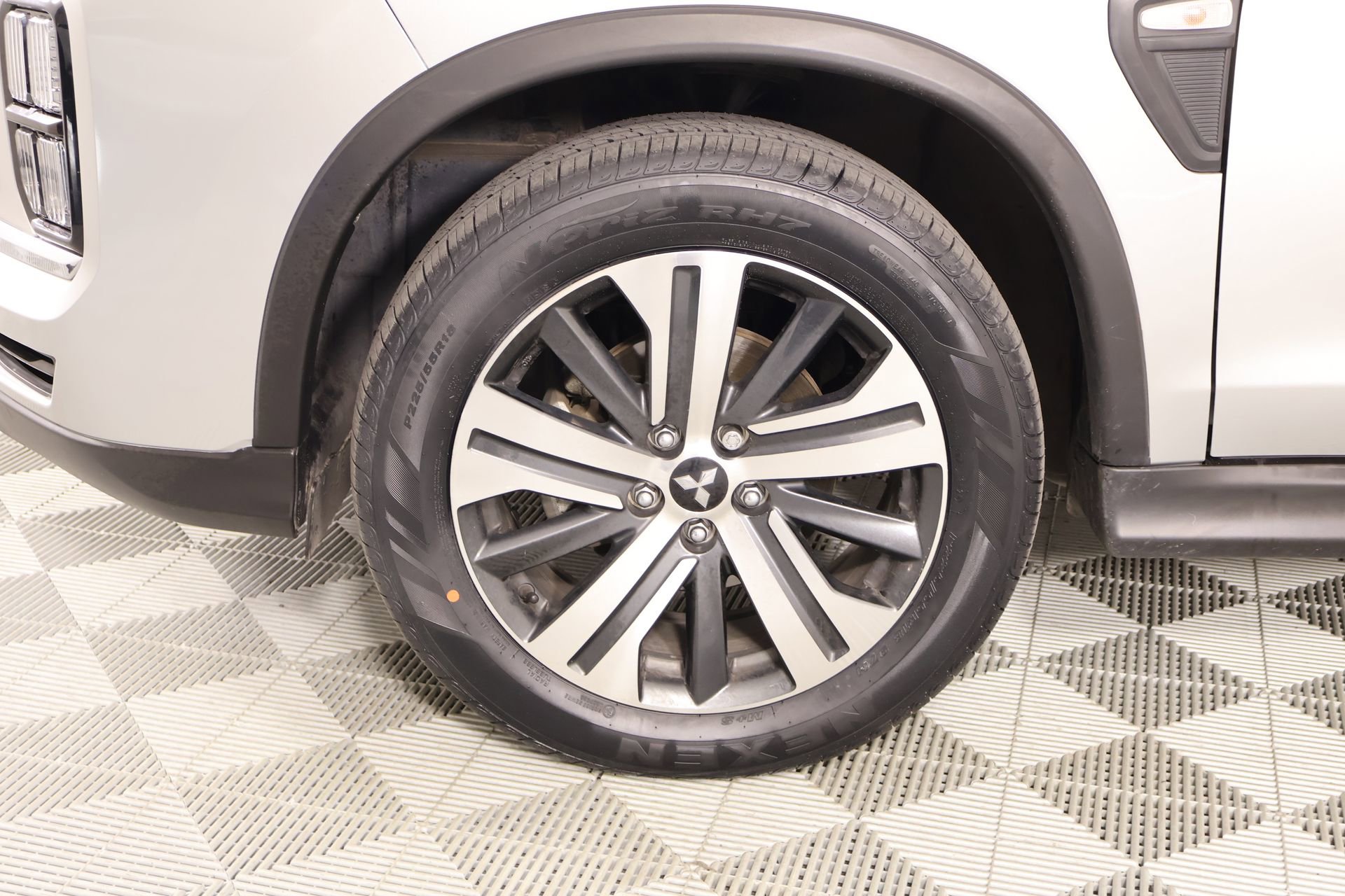 Used 2020 Mitsubishi Outlander Sport ES image 16