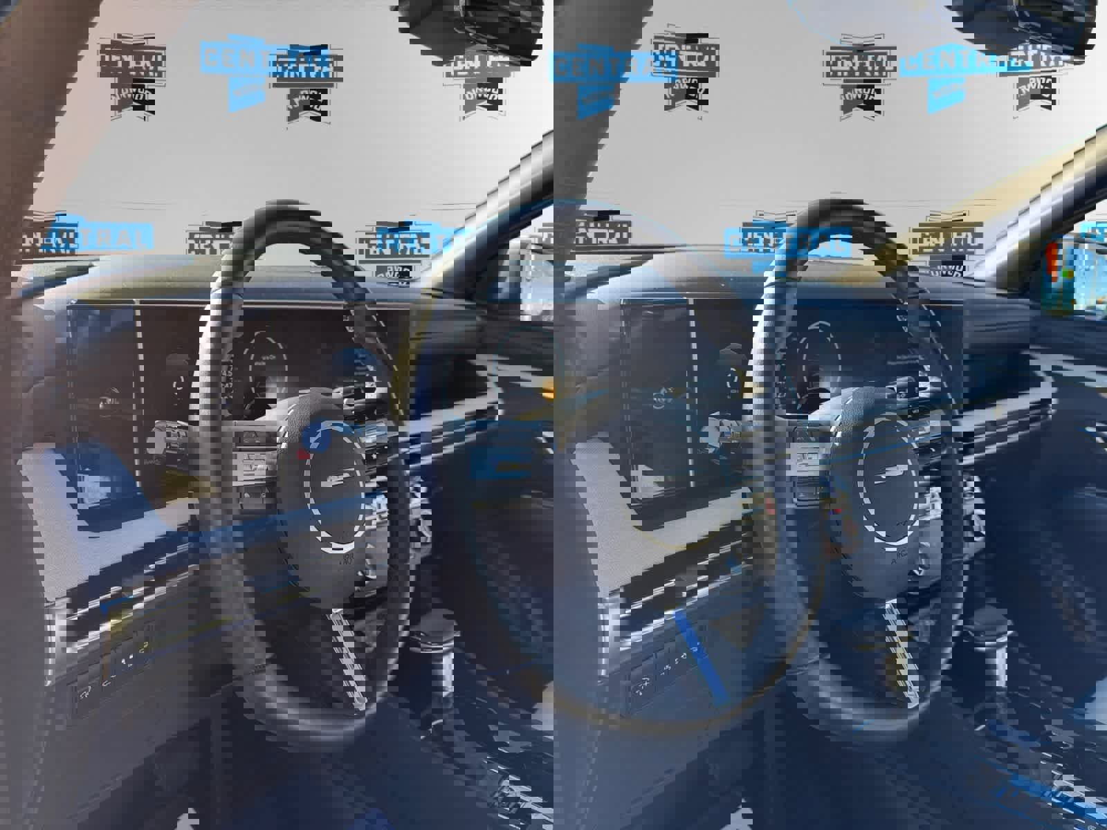 Used 2025 Hyundai Santa Cruz Limited image 18