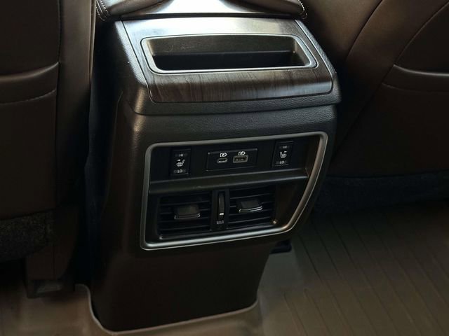 Used 2023 Nissan Murano Platinum w/ Cargo Package image 17