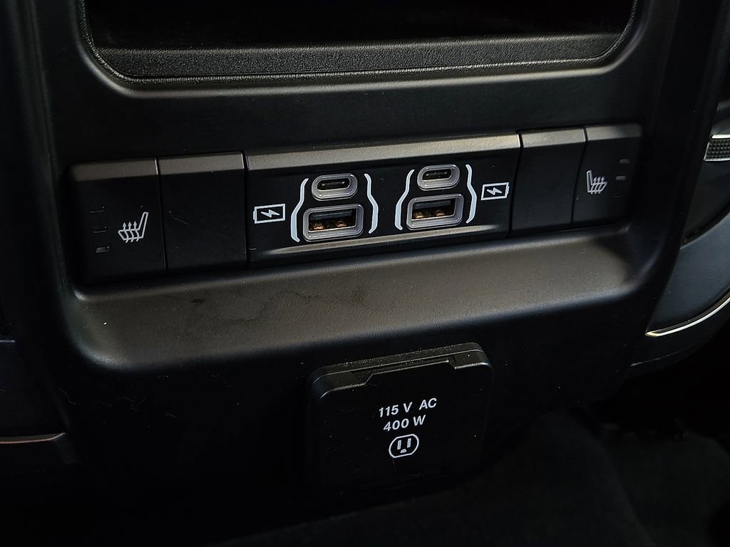 Used 2021 RAM 1500 Limited AWD/4WD image 10