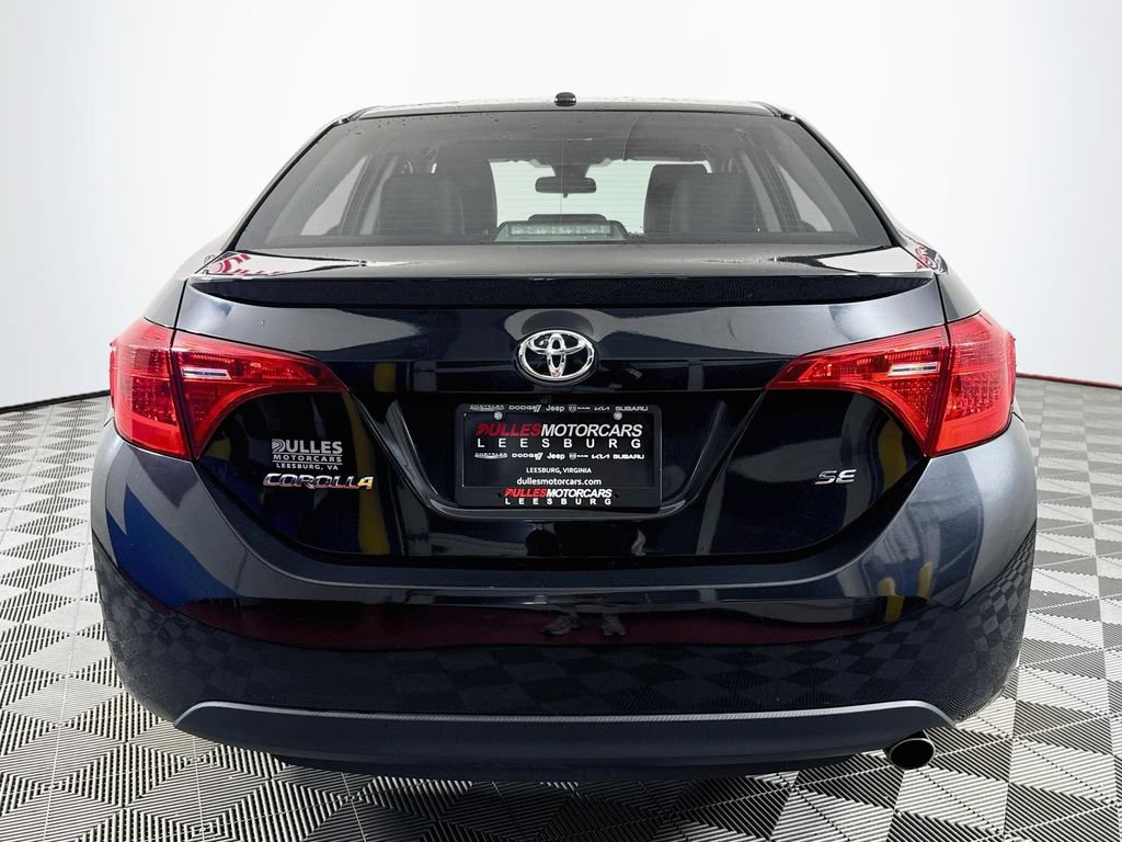 Used 2017 Toyota Corolla SE w/ Carpet Mat Package (TMS) FWD image 6